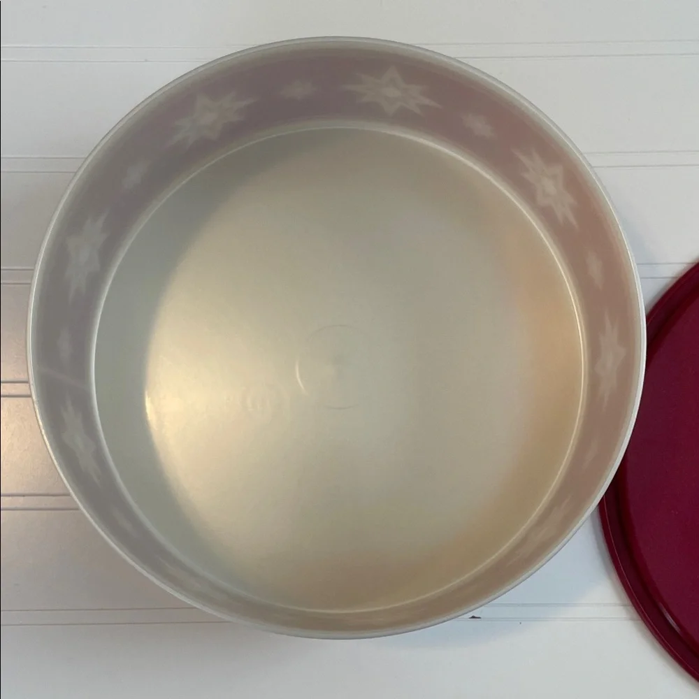 Tupperware stylish red
